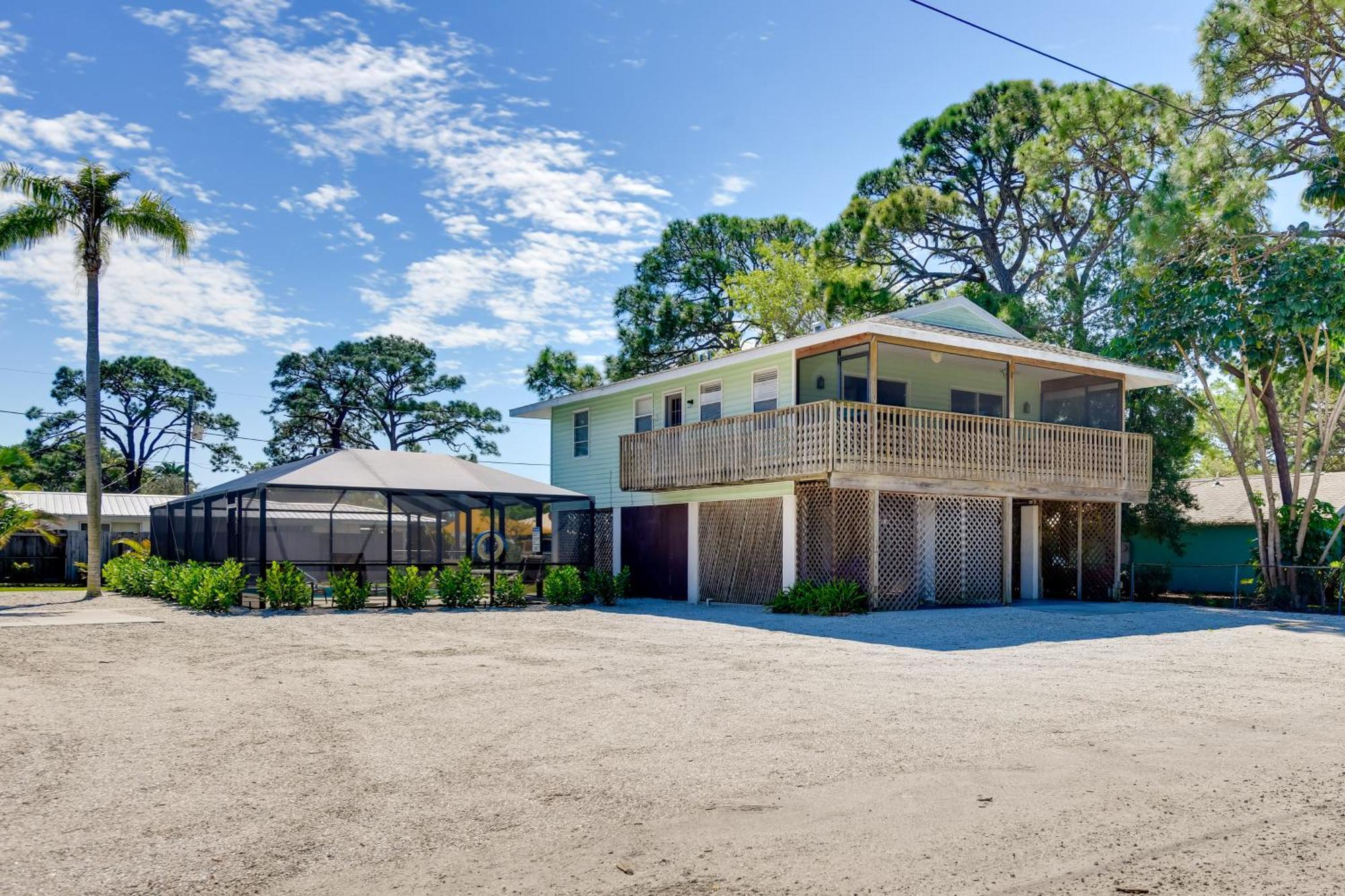 Coastal Oasis With Shared Pool, 2 Mi To Beach! Englewood Exterior photo